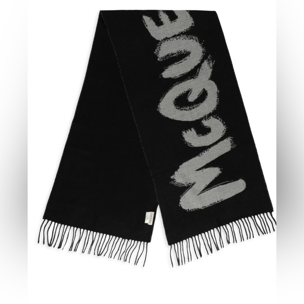 NWT Alexander McQueen Black and grey logo wool scarf - Picture 2 of 6